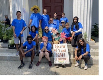 Students and staff at Native Plant Sale 2021