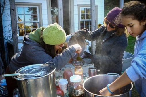Sauce Making