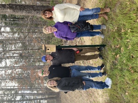 In an effort to to increase the bluebird population in Pelham, bluebird houses are installed on age-friendly trails.