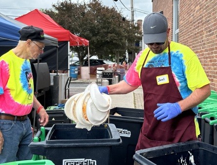 Separating Trash at Garlic Town