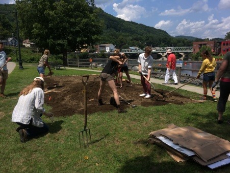 Alumni Volunteers Creating the Malley Park Healing Garden in 2019