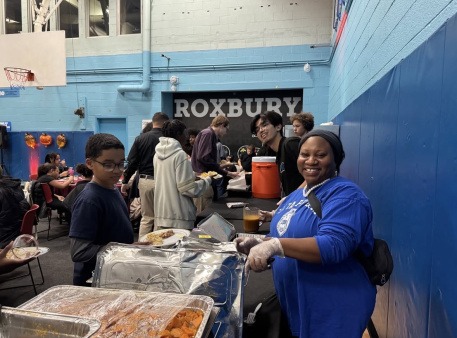 Yawkey Boys and Girls Club Thanksgiving Delta Omicron Zeta Chapter of Zeta Phi Beta Sorority, Incorporated Thanksgiving Serving