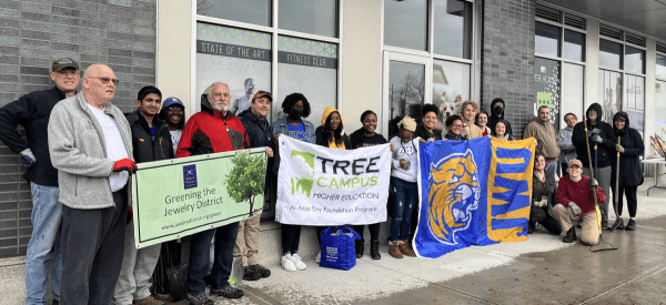 Neighhood supports Greening the District