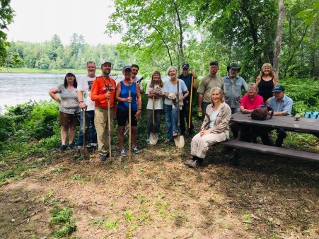 volunteers creating PRPT campsite in Winn