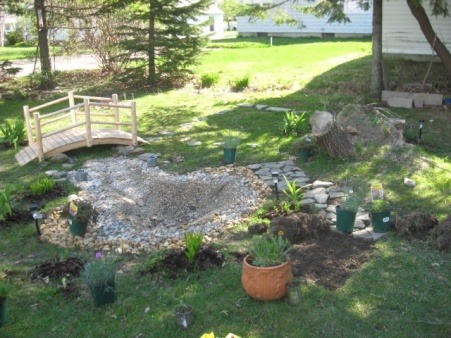 Backyards For Everybody New England Grassroots Environment Fund